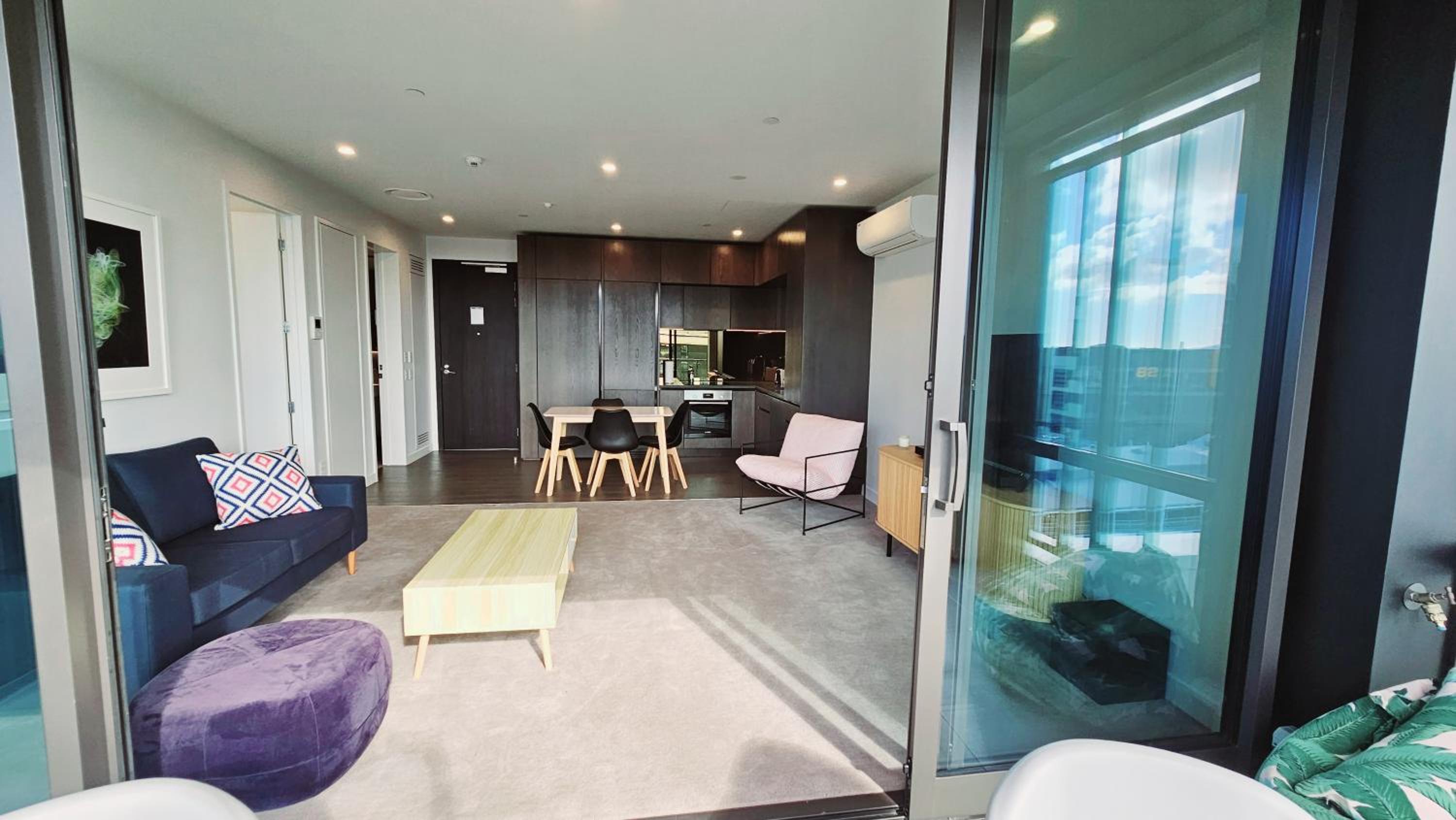 Wynyard Quarter One Bedroom Apartment view 4