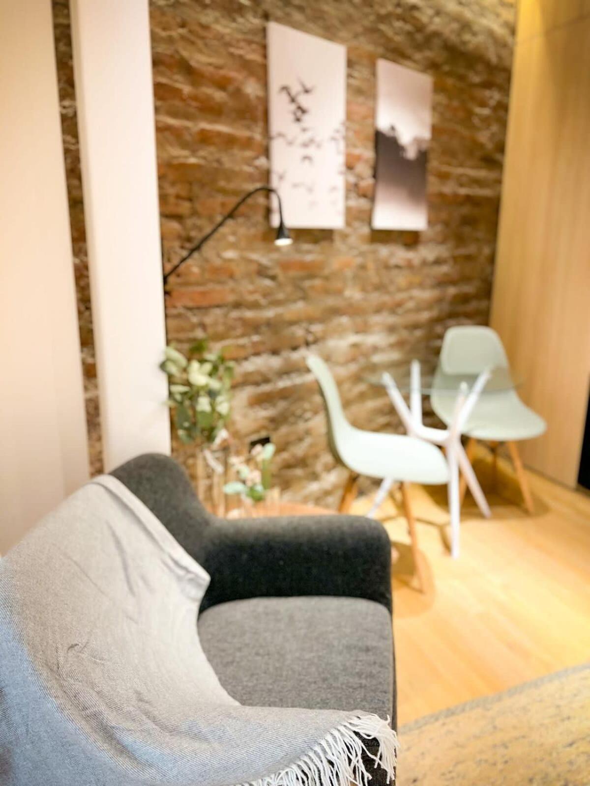 HOM l Wifi AirAcond Patrimonio Centro Lastarria