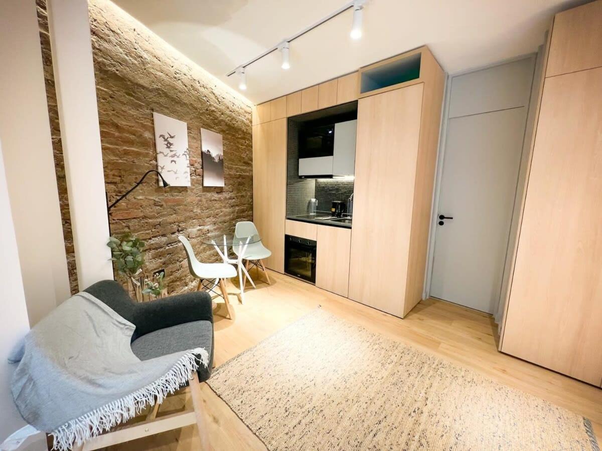 HOM I Moderno Dpto cerca del metro en Lastarria