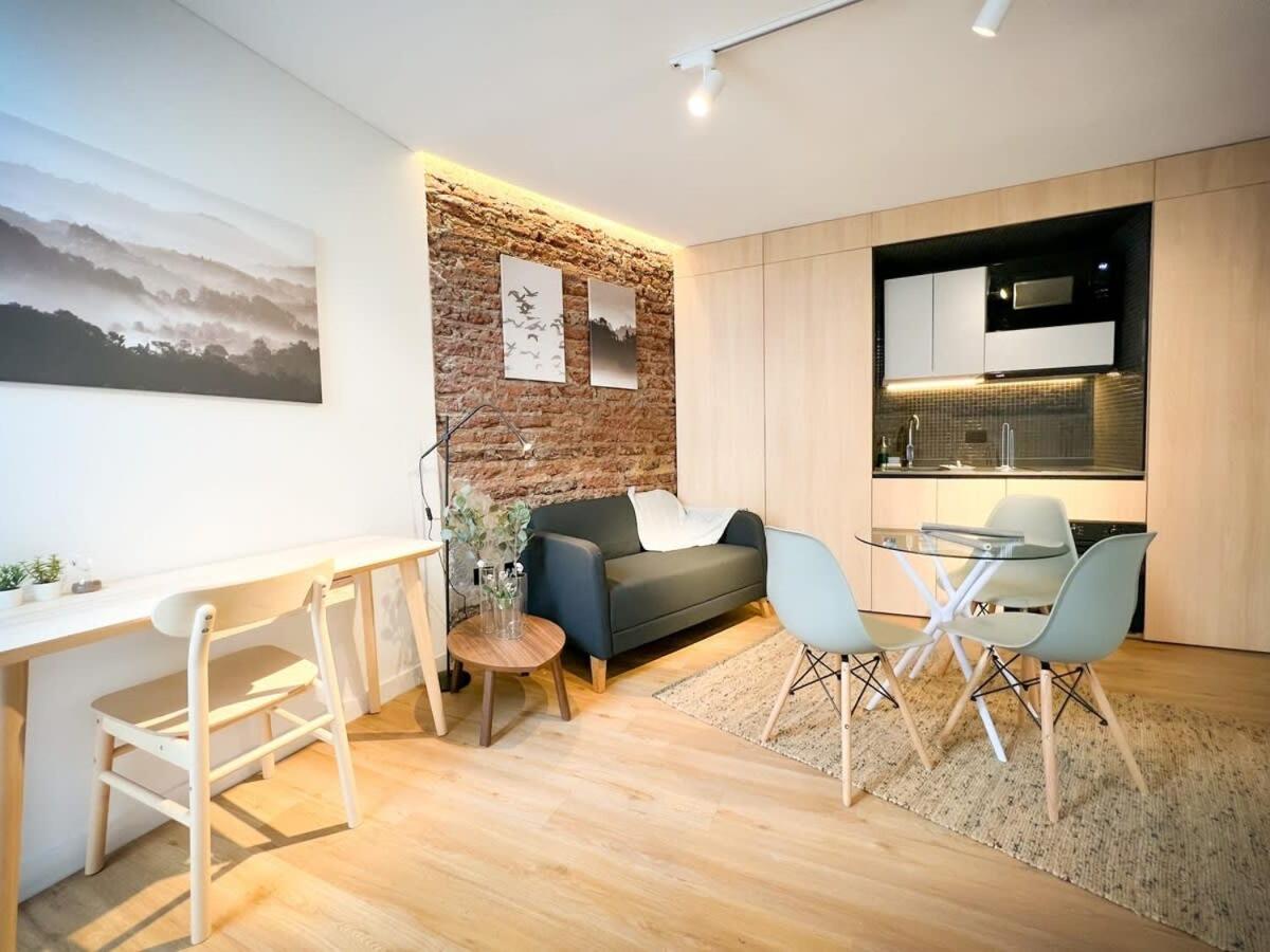 HOM I Vida Urbana AireA Wifi Gastronomia Lastarria