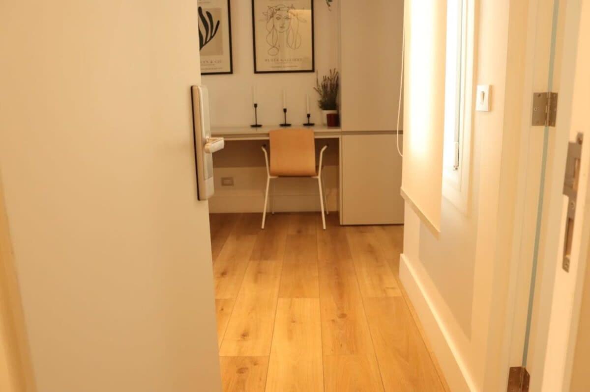HOM I Comodo y Moderno Depto 2D1B en Santiago