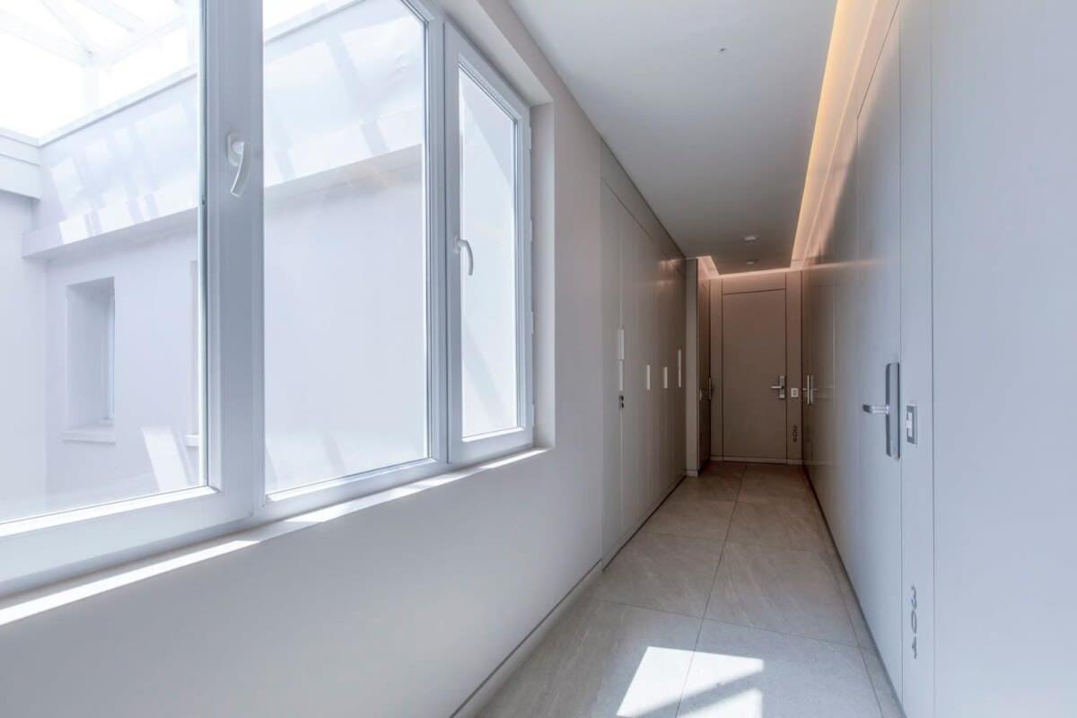 HOM I Comodo y Moderno Depto 2D1B en Santiago