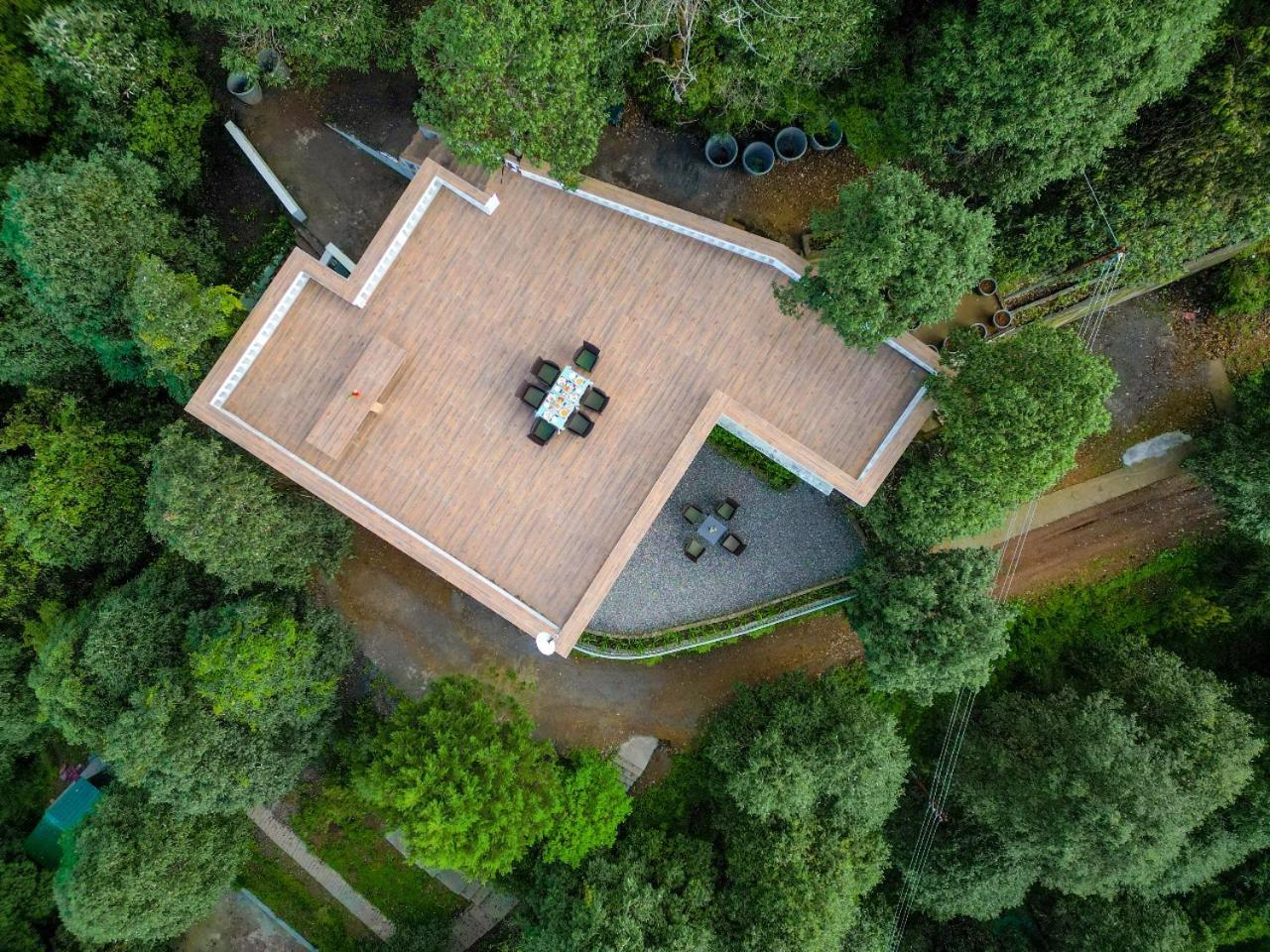 Redhomex White Panda House view 4
