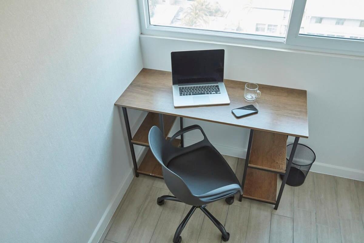 HOM I Amplio y Comodo Depto 2D2B En Santiago Centro