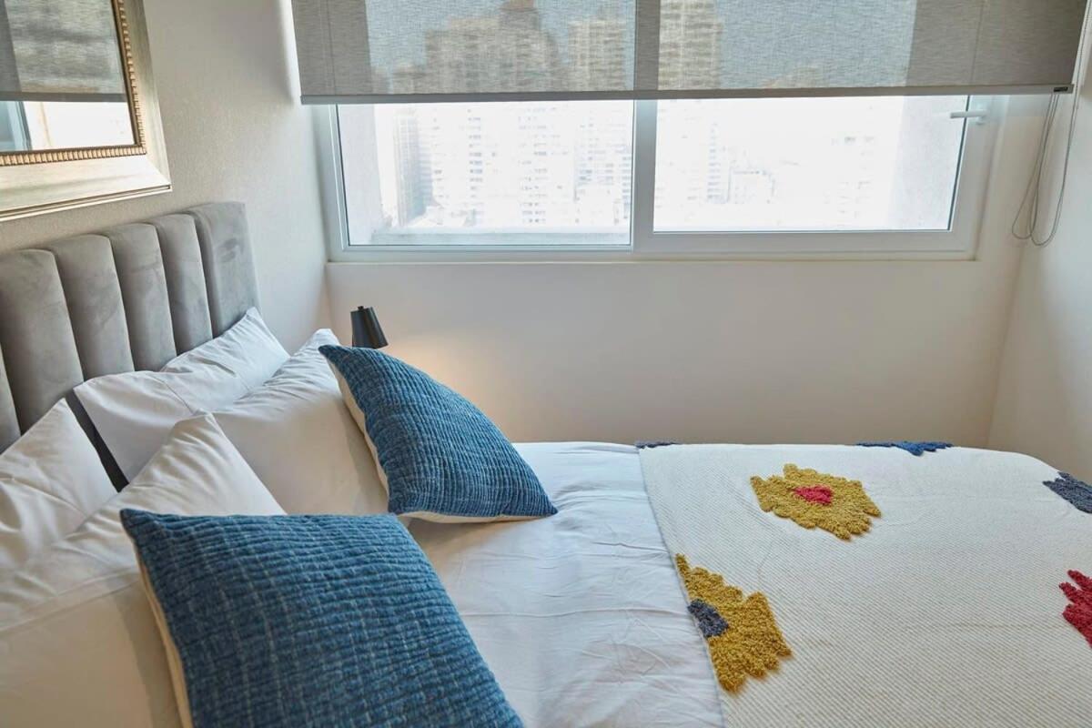 HOM I Amplio y Comodo Depto 2D2B En Santiago Centro