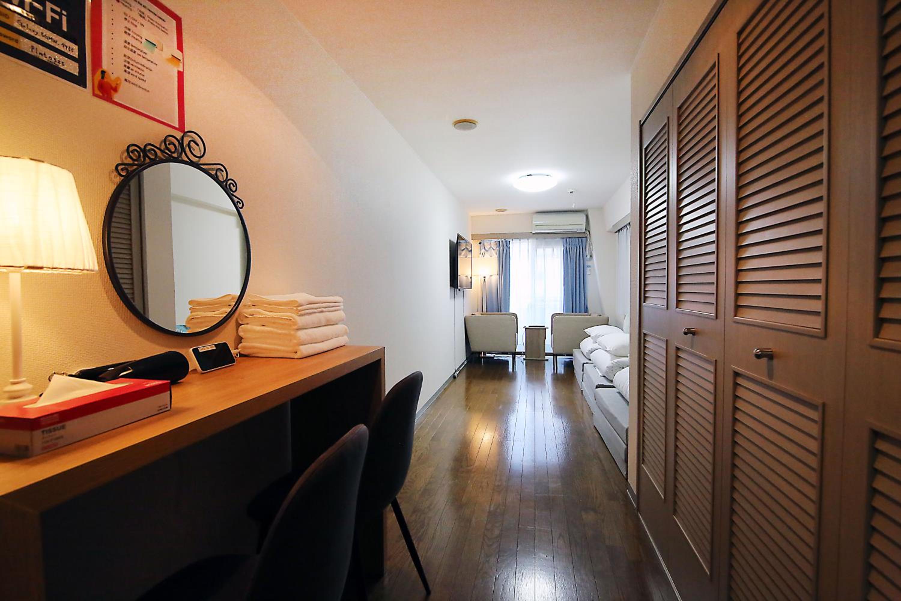 hotel room