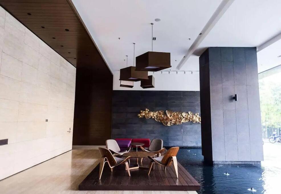 AnggunResidence16/Couple/Family
