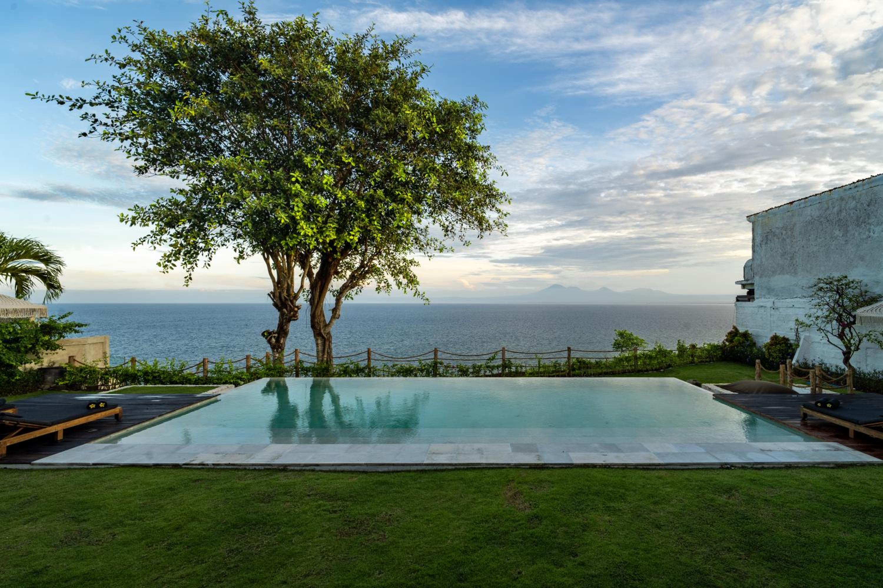 Villa Selatan