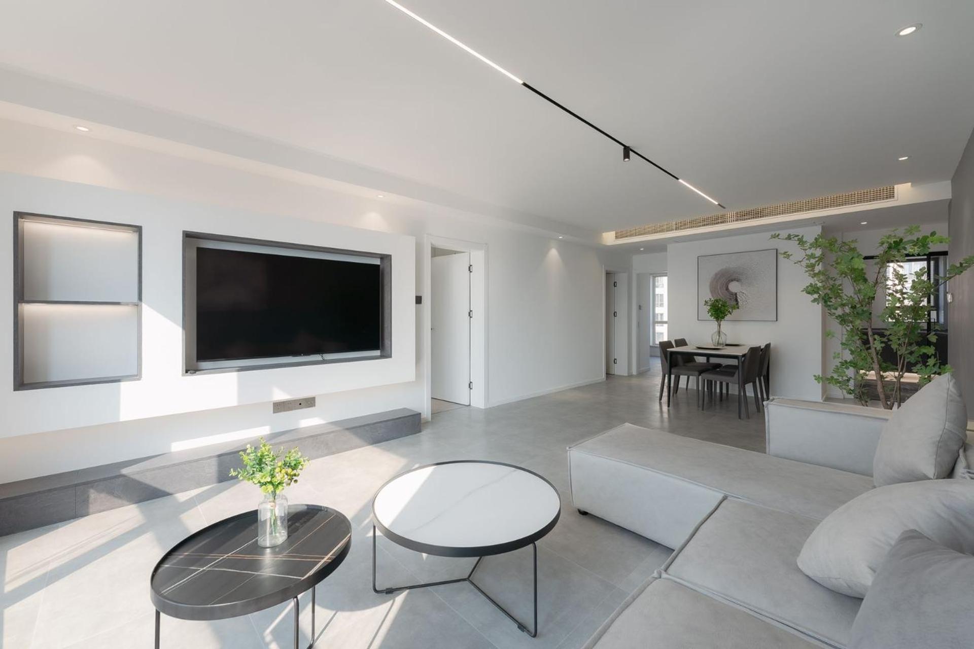 Eastern Hub - Brand New Apartment Near the Bund, Nanjing Road, Yuyuan Garden, Sunny 3 Bedrooms 100m from Metro Station
