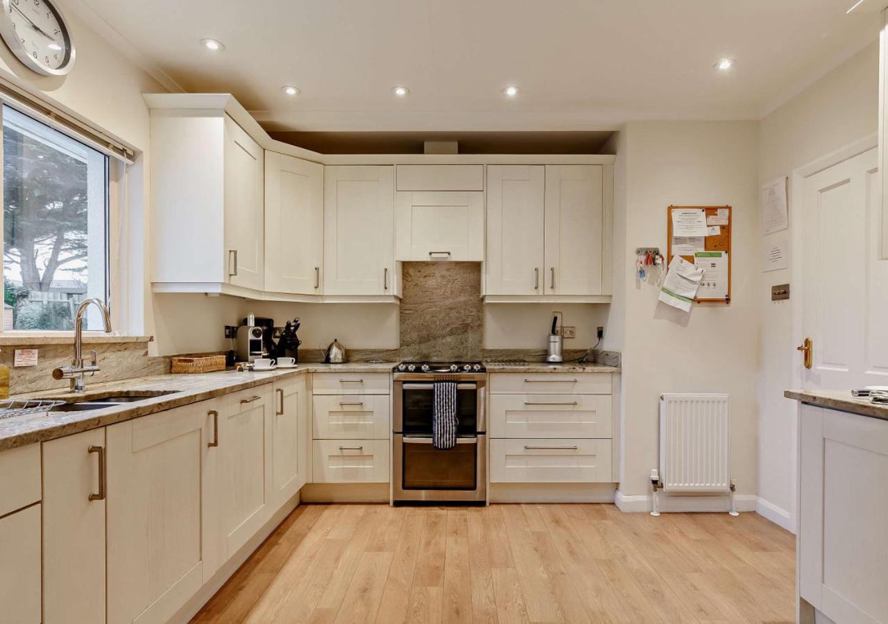 5 Bed in Padstow oc-p00051
