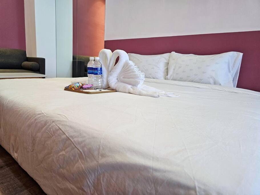 SerenityStay•Seaview•OwnBathtub.ImperioResidence
