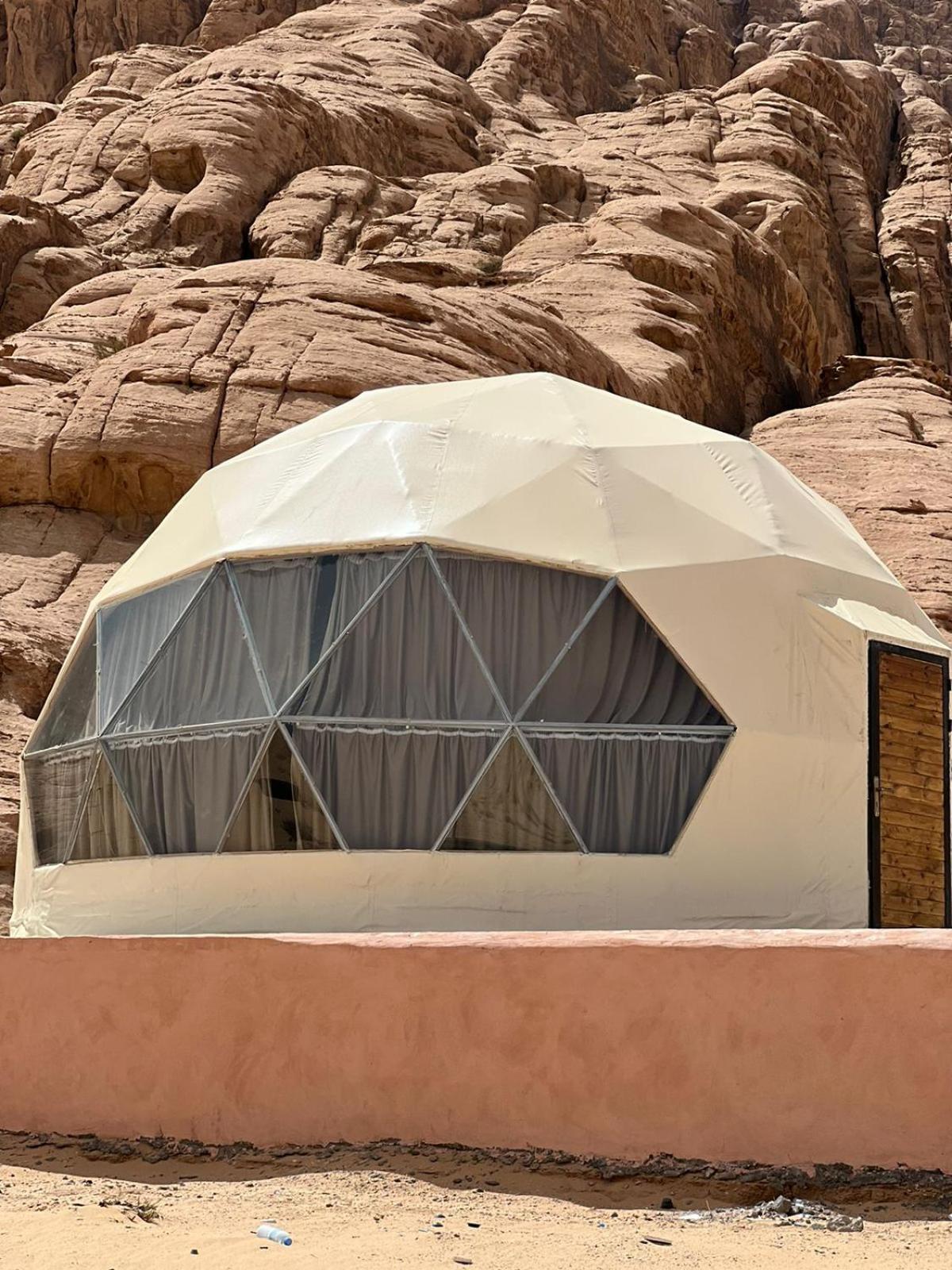 Wadi Rum stael Luxury Camp view 5