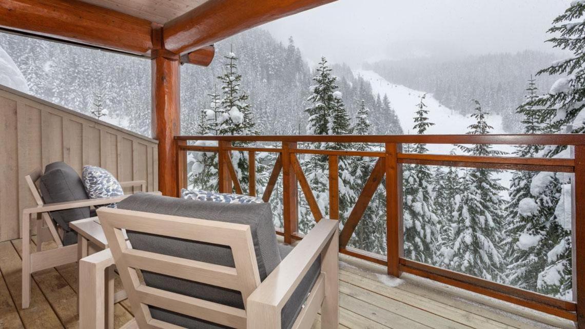Taluswood The Heights 6 | Beautifully Updated Chalet w/ Private Hot Tub, Slopeside View, Parking