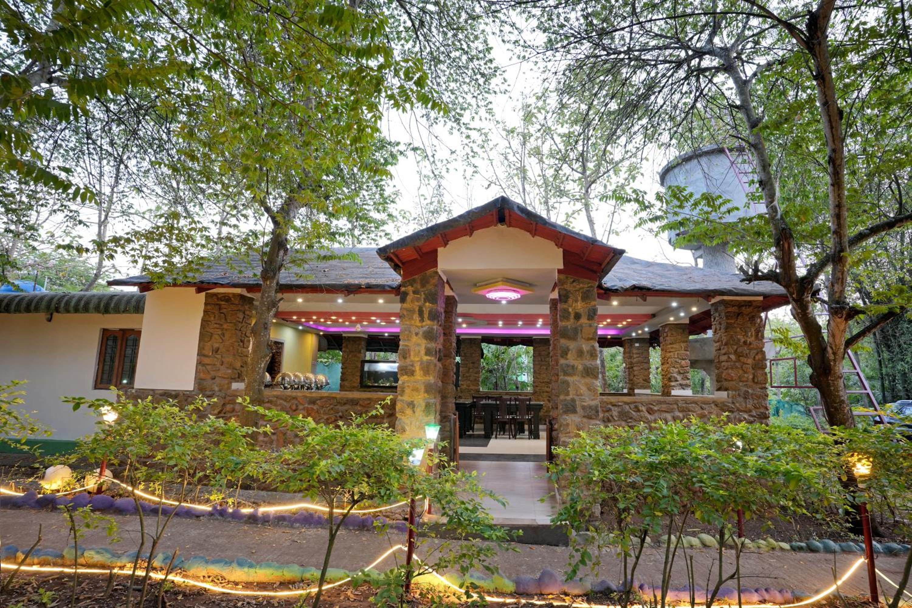 Hillside Spring Valley Resort Masinagudi