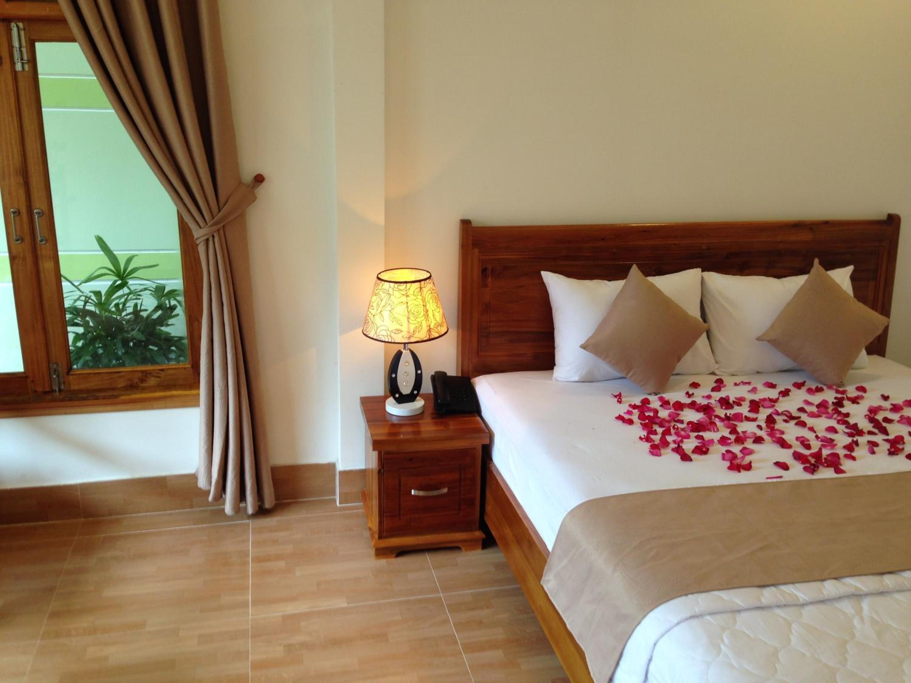 Ngoc Viet Bungalow