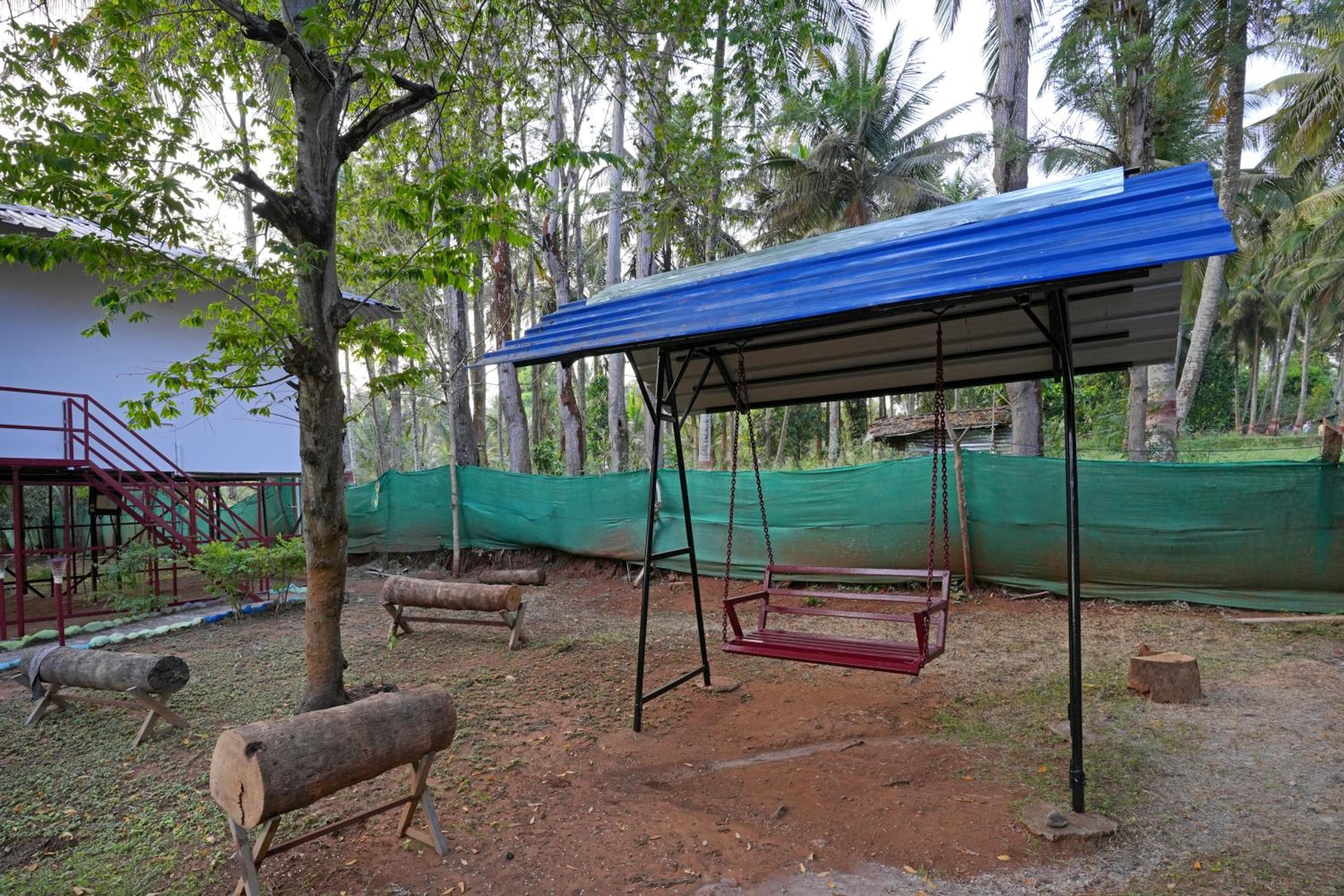 Hillside Spring Valley Resort Masinagudi