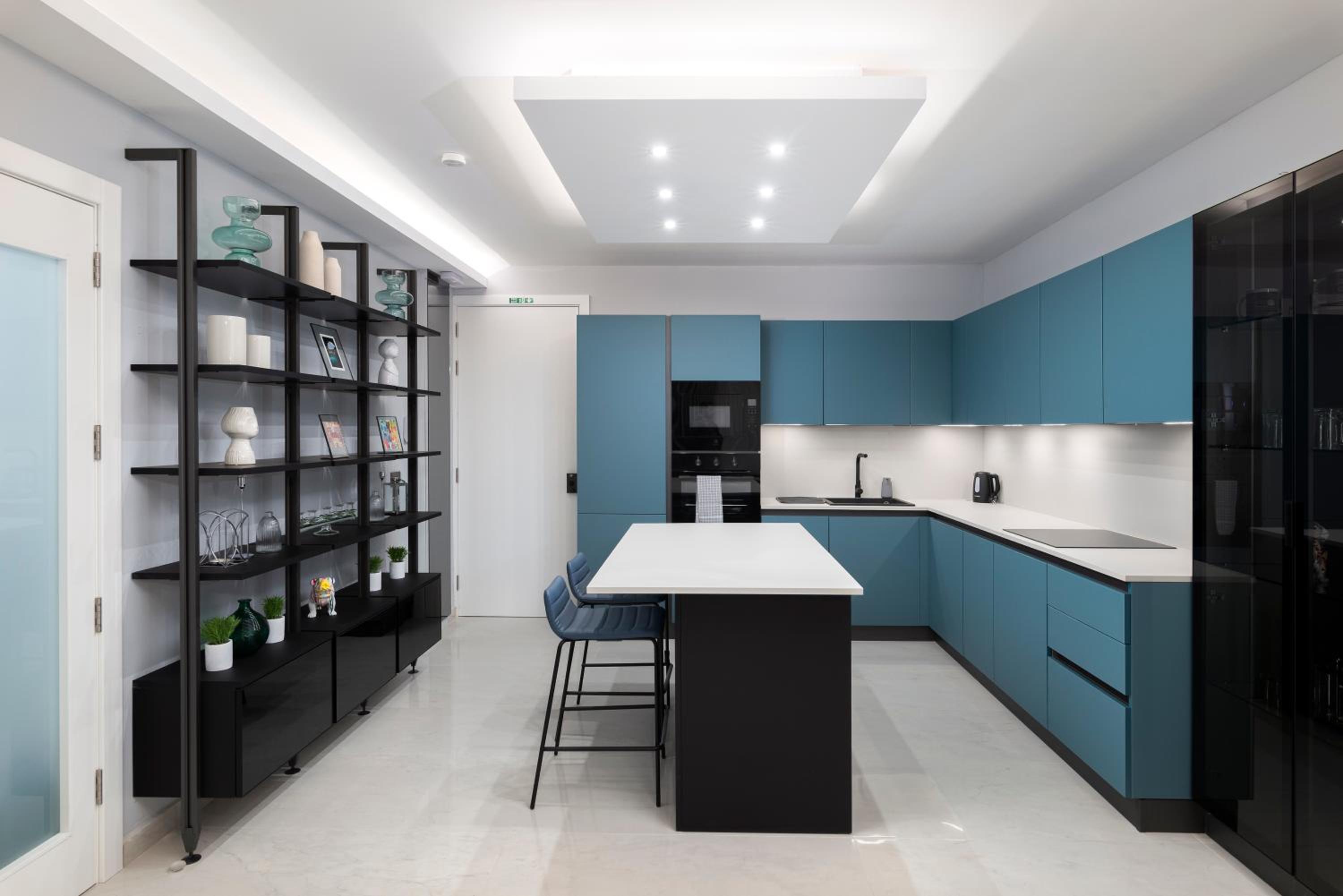 Modern & Stylish Apartment Close to Tigne Point - Close to Saint Julians & Valletta Ferry view 2