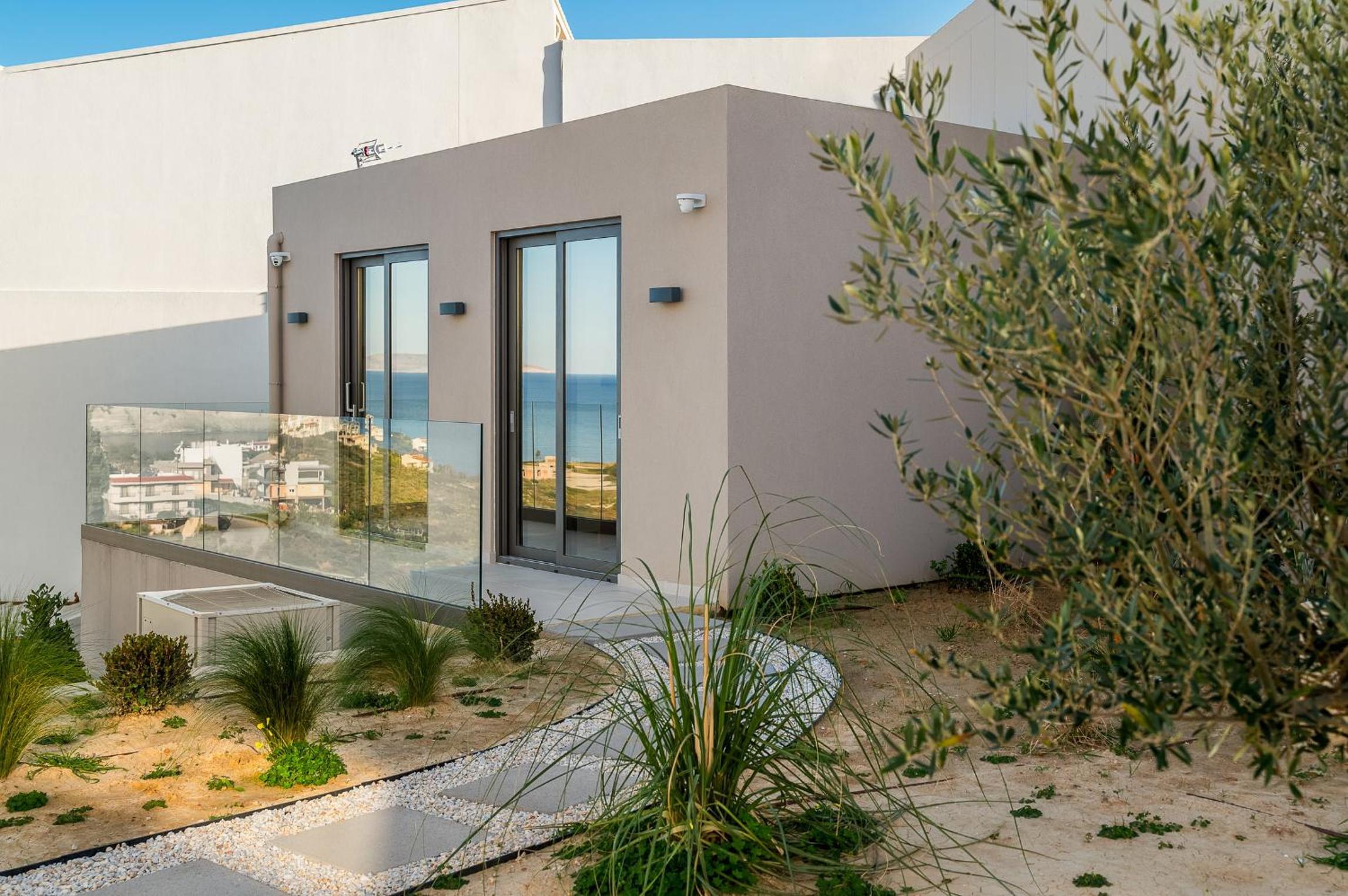 Hotel Majo Luxury Villas - Image 1