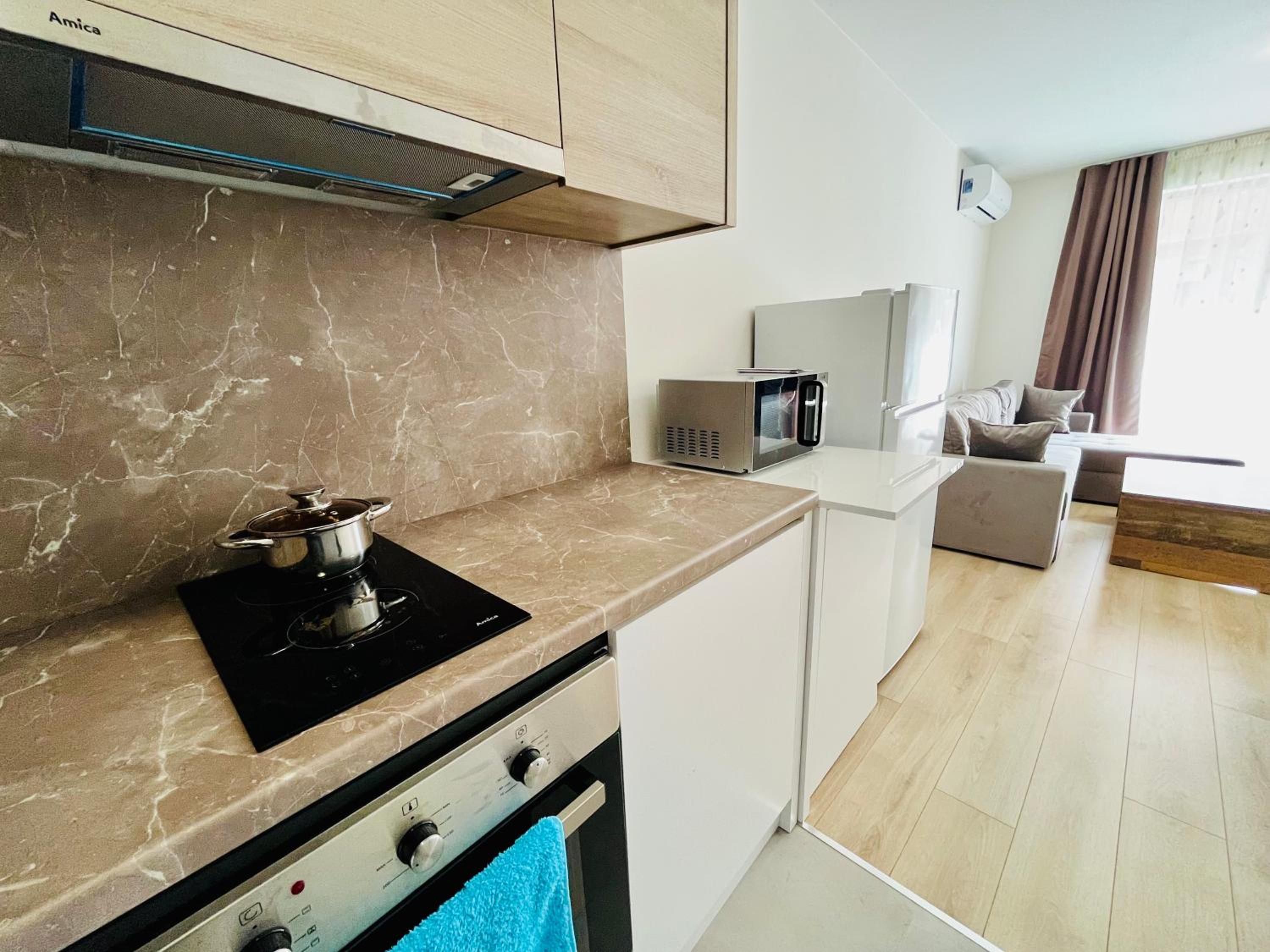 Family Apartments Pomorie 2