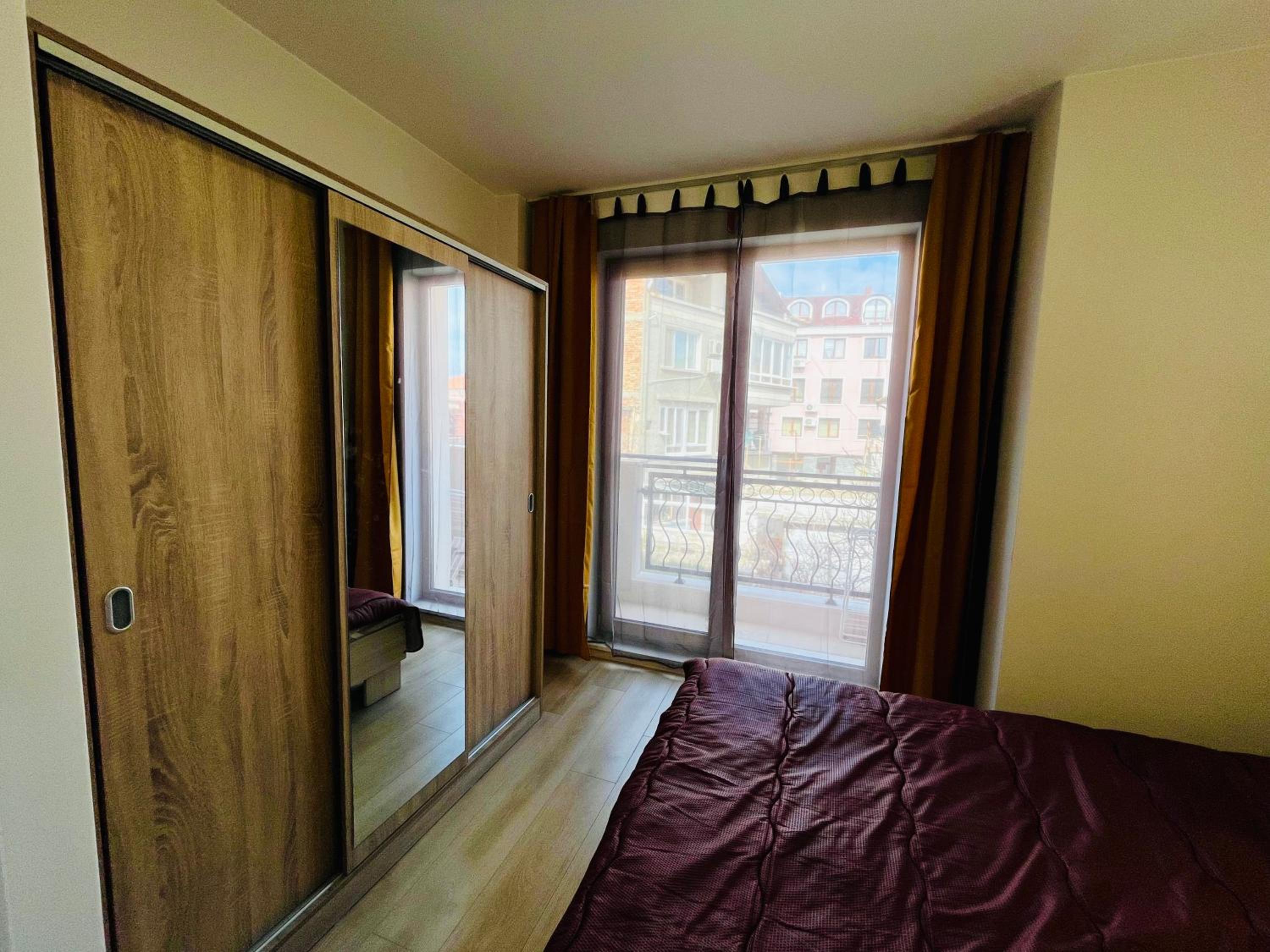 Family Apartments Pomorie 2