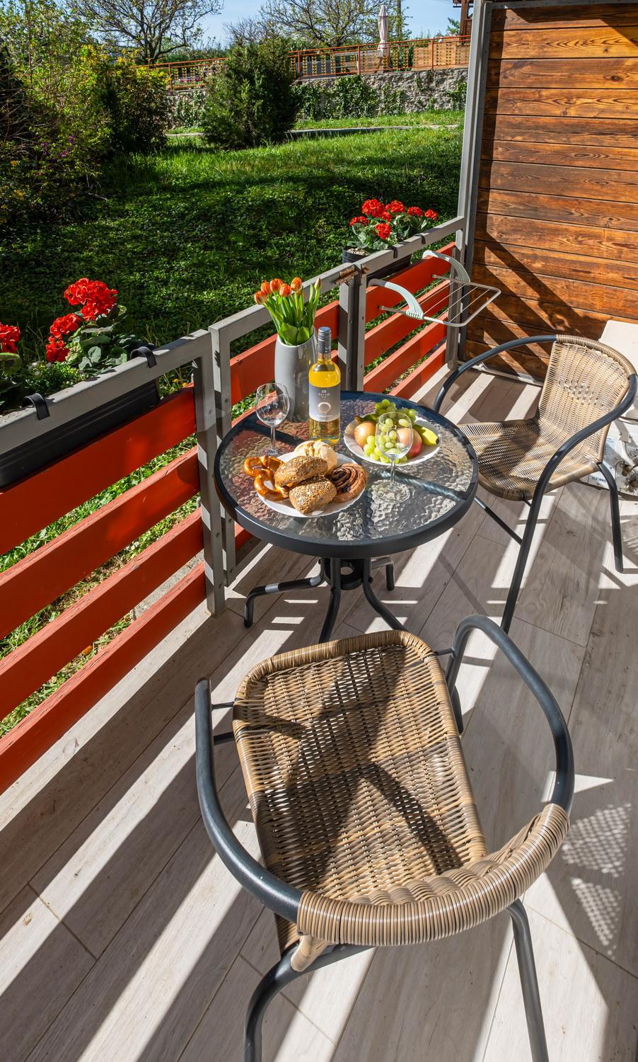 balance & terrace
