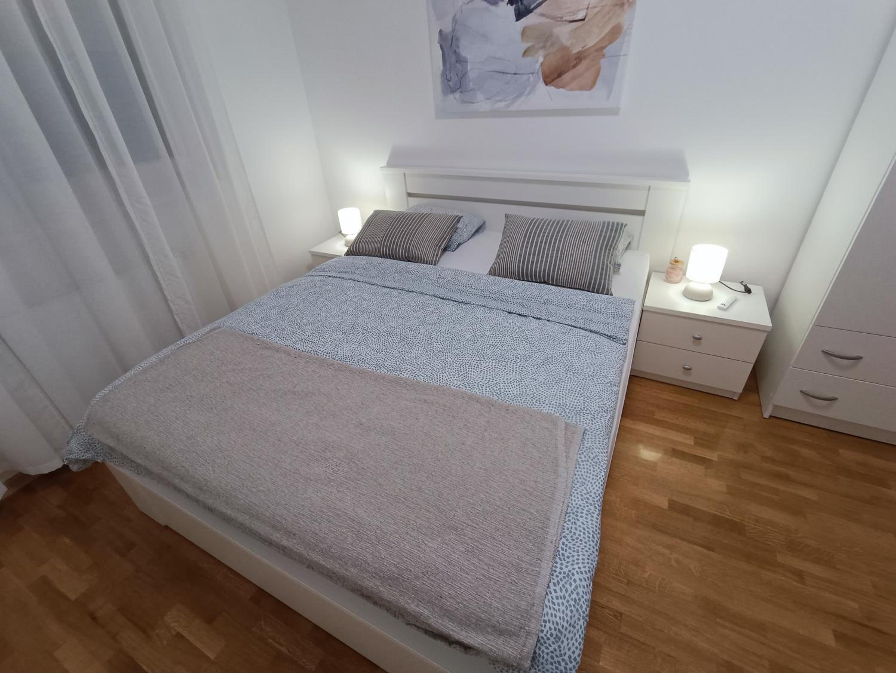 Apartman Lovinčićeva 3a view 3