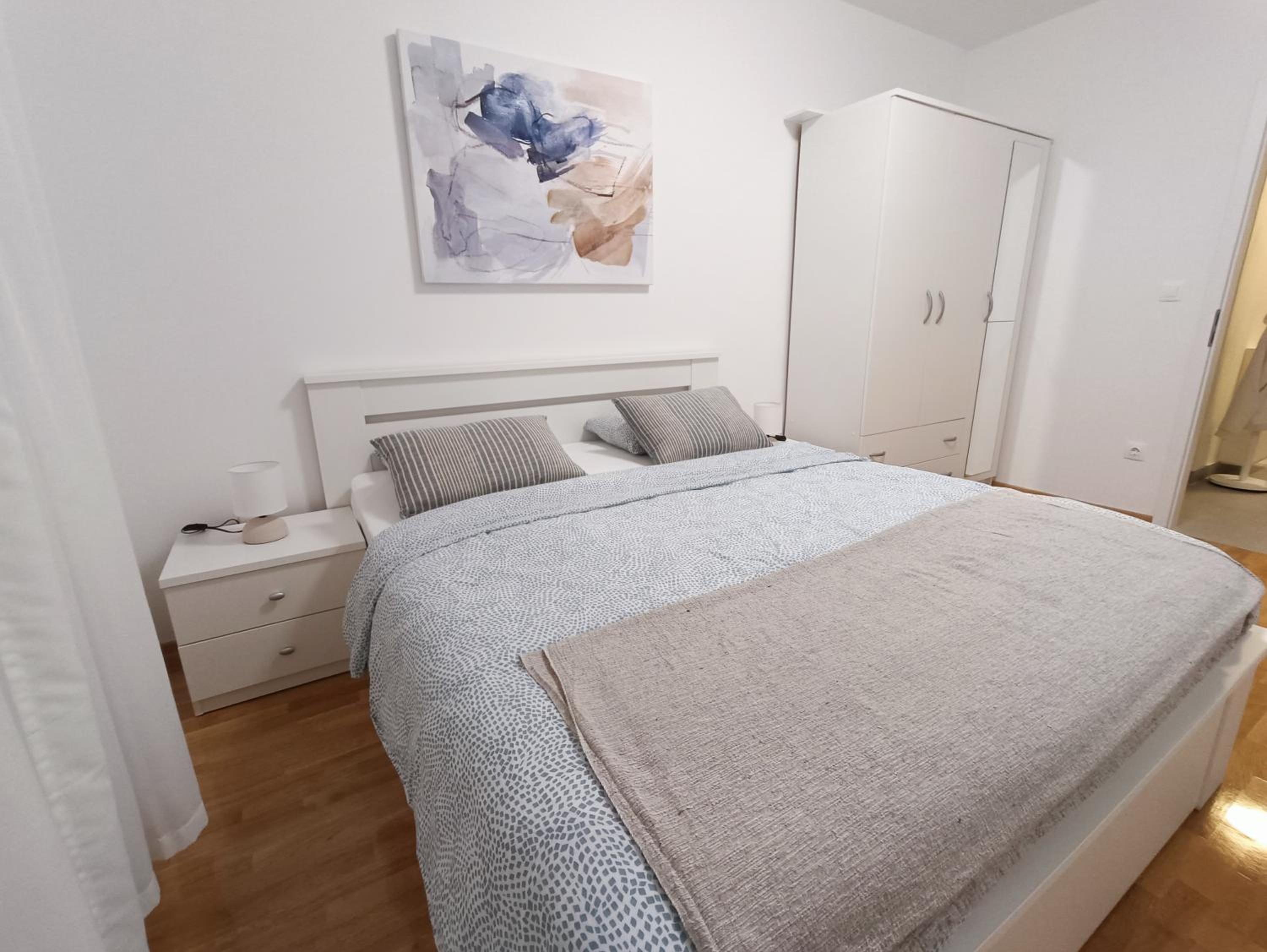 Apartman Lovinčićeva 3a view 5