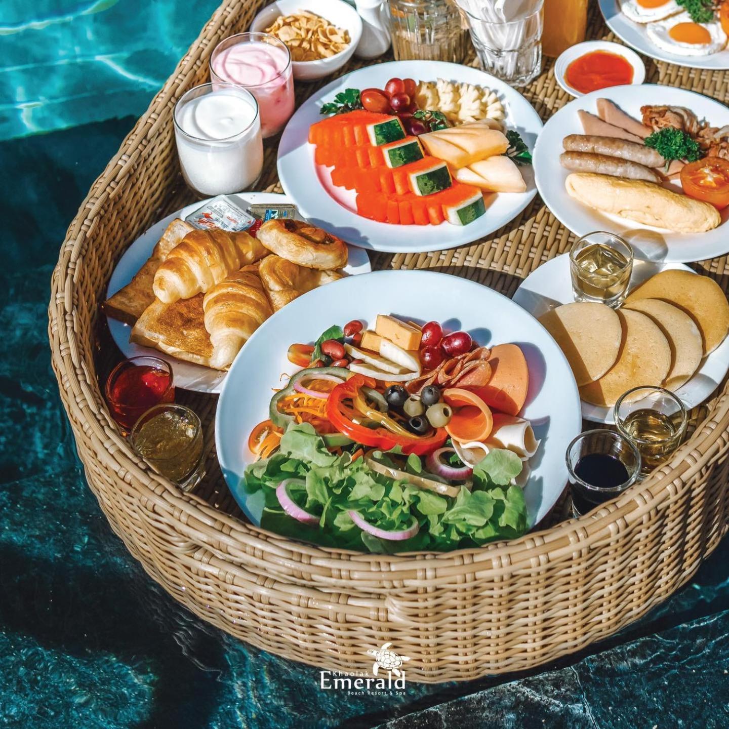 Khaolak Emerald Beach Resort and Spa