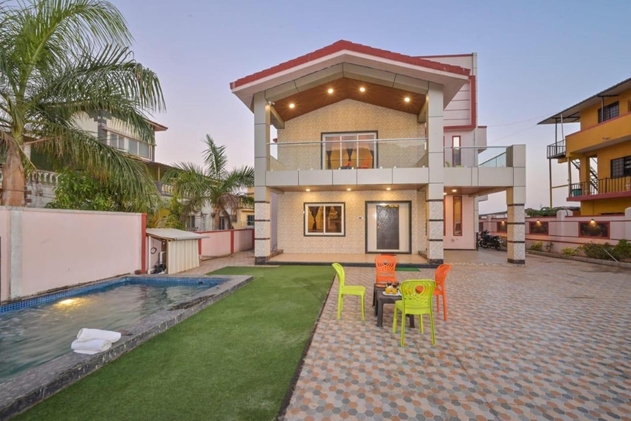 PLAM HOUSE