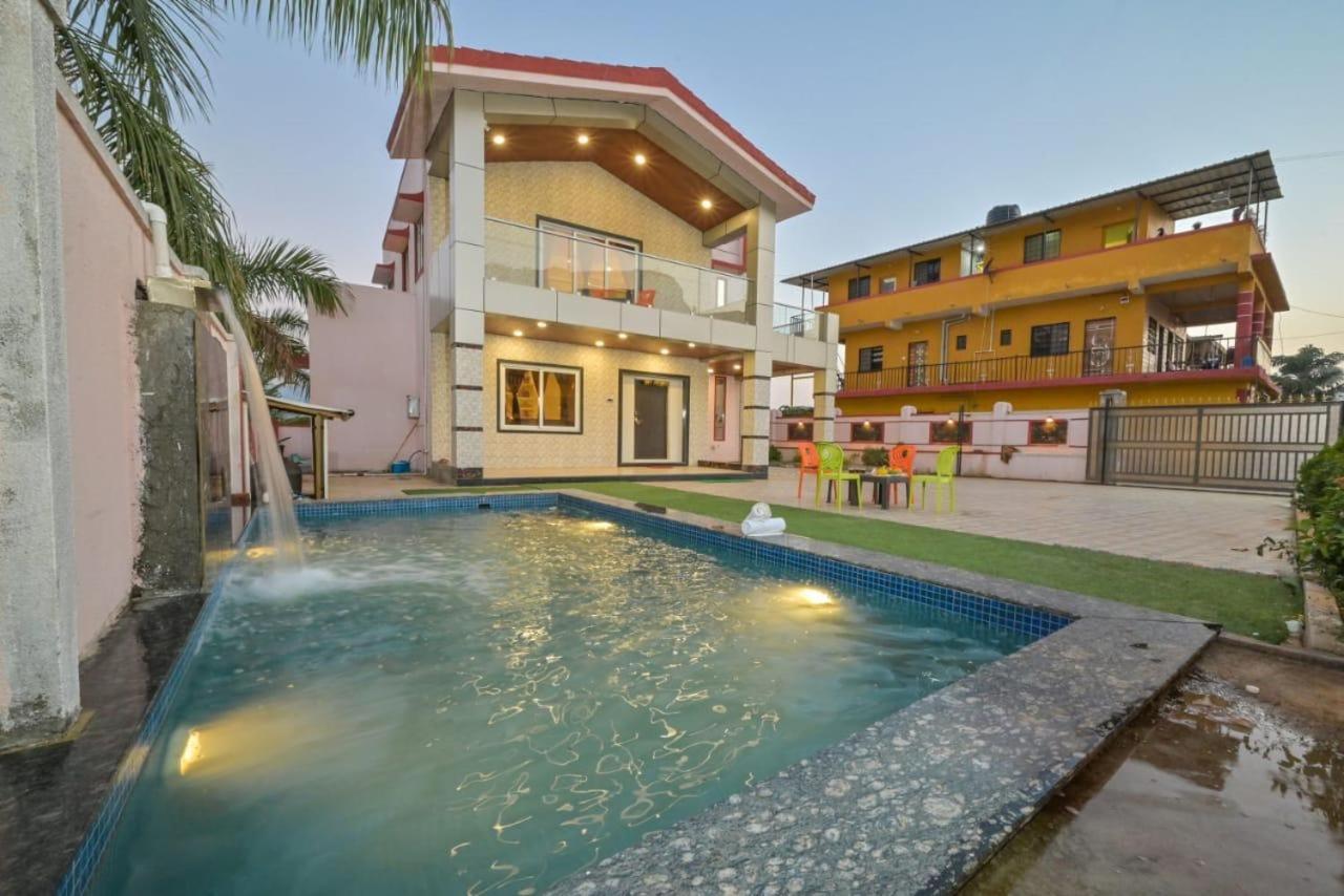 PLAM HOUSE