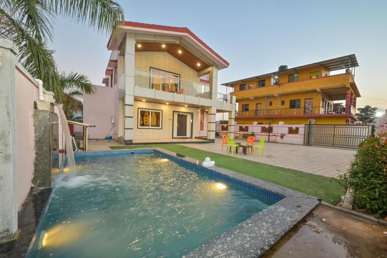 PLAM HOUSE