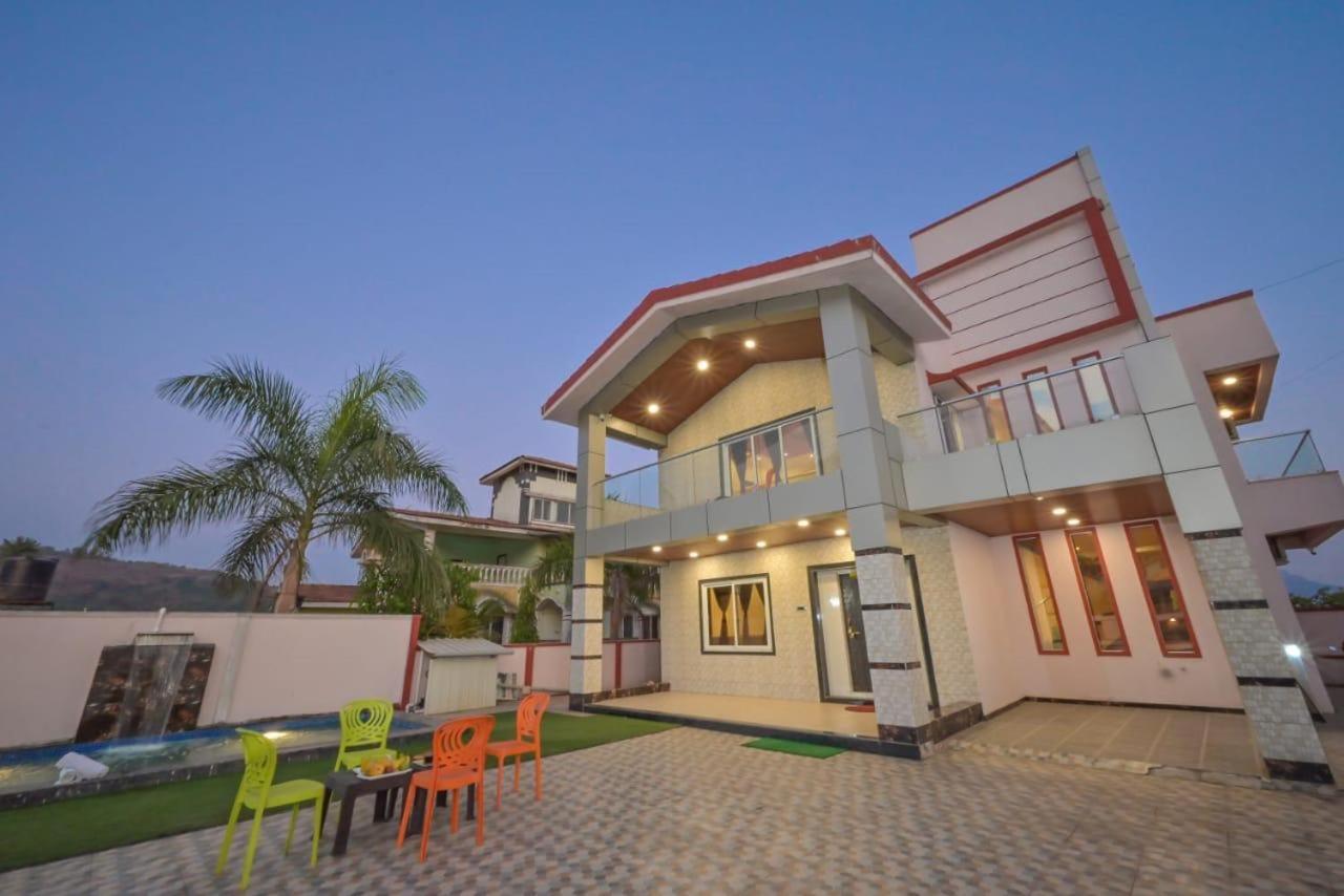 PLAM HOUSE