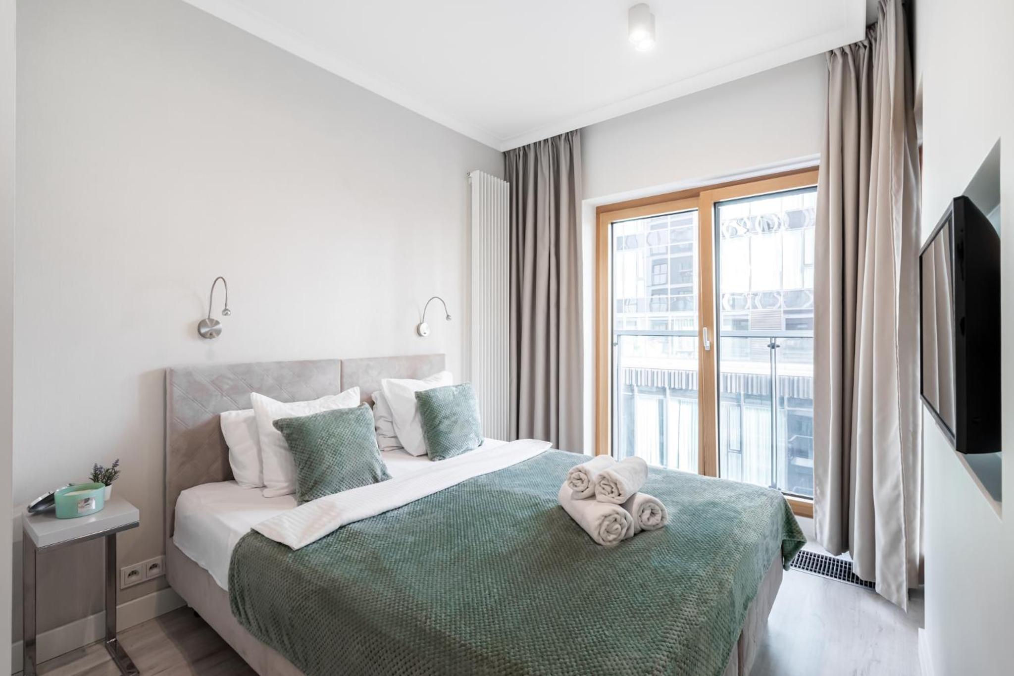 Golden Luxe Residence - Mennica Residence - Business & City Center