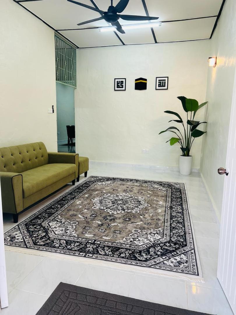 HOMESTAY MUQARRABIN photo 2
