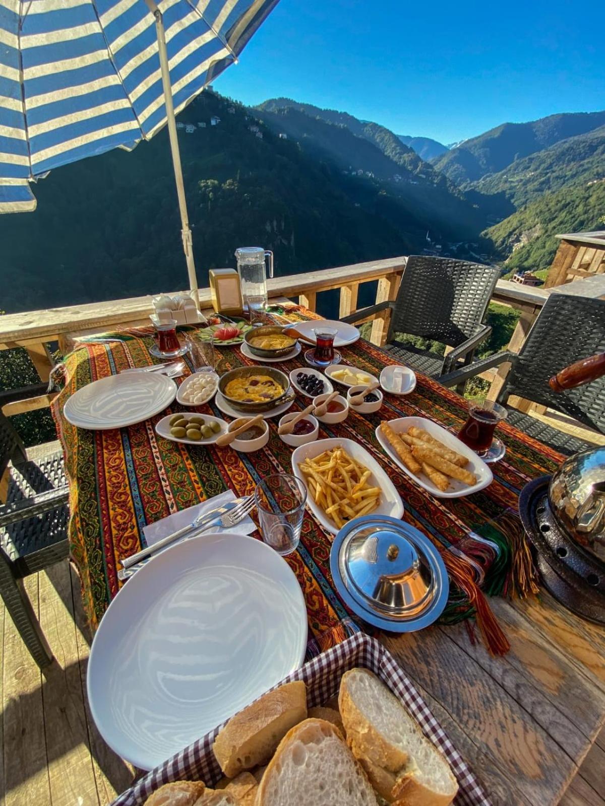 Kinya Bungalov Hotel