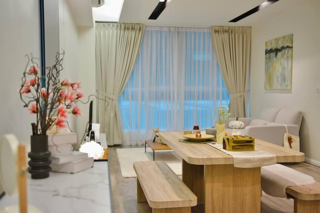 The Mirage Home /Opposite IMAGO /KK City Center photo 6