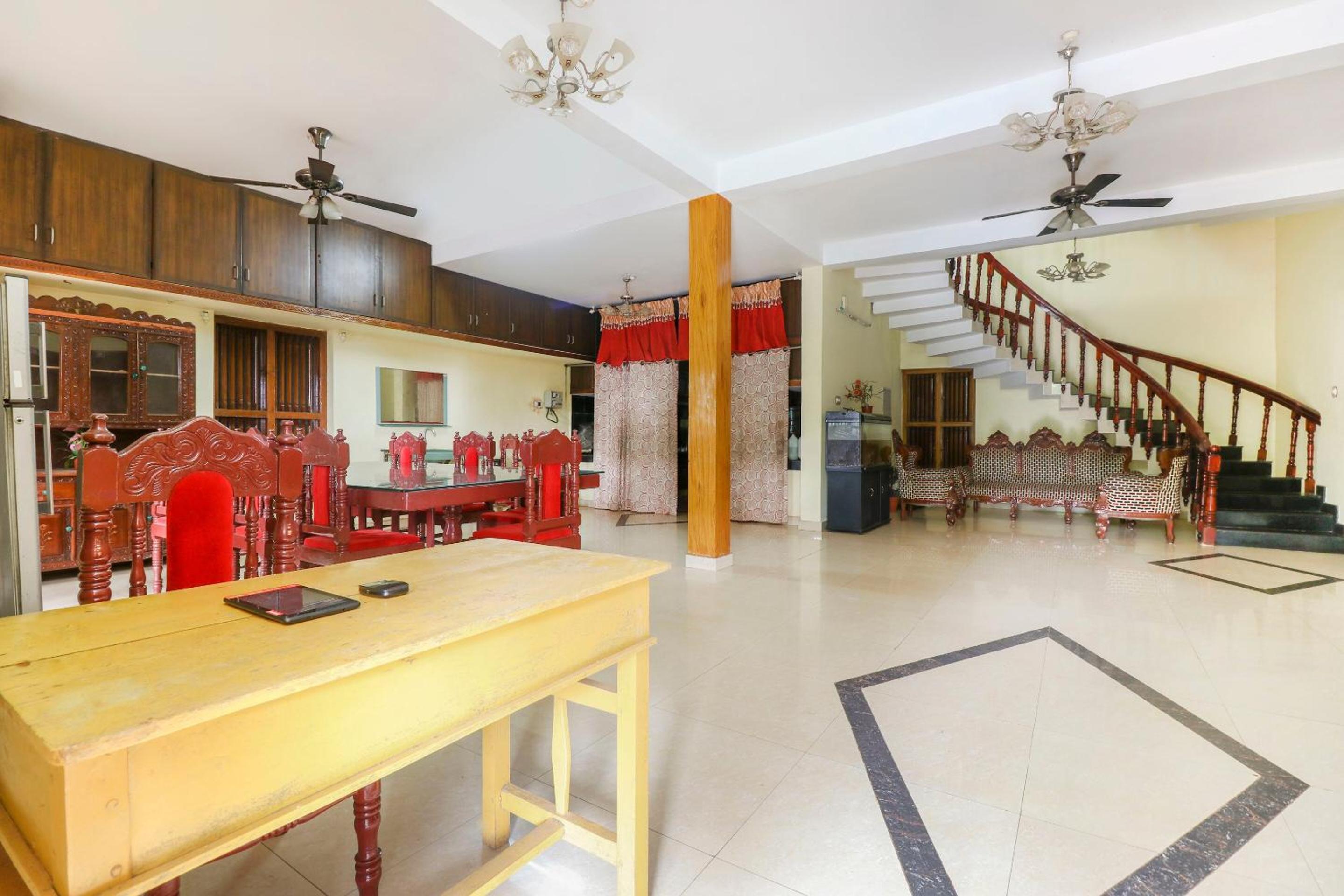 Hotel O Green Villa