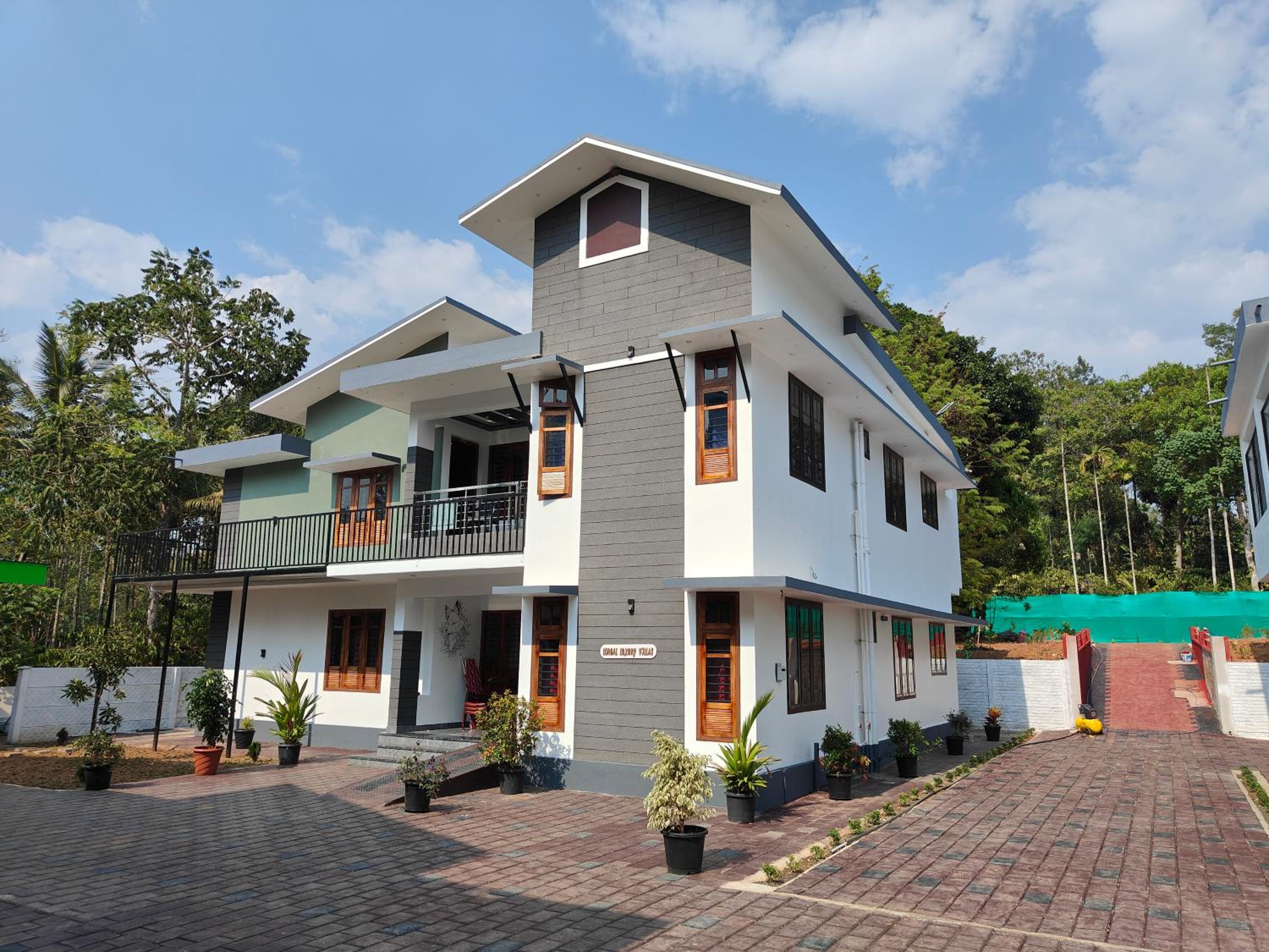 Loreal Luxury Holiday villa view 2