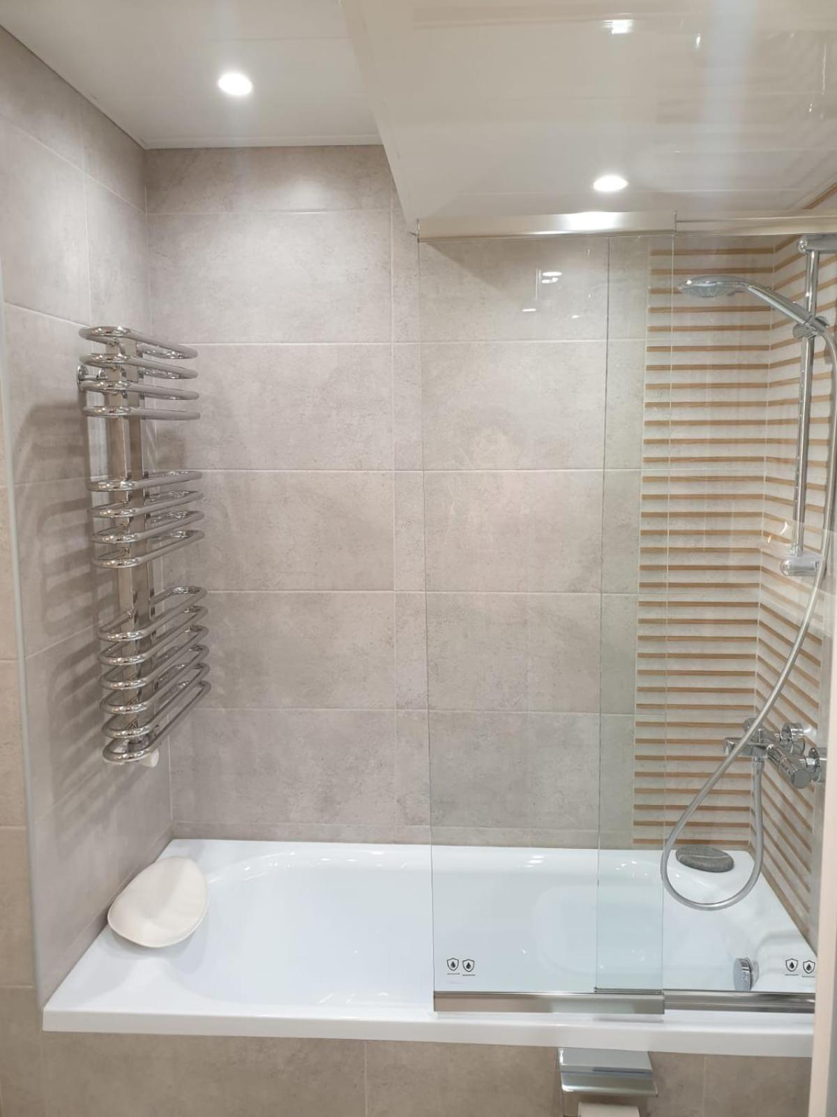 RARE FIND! UNBEATABLE LOCATION! FIVE STARs, SPARKLING APARTMENT IN THE HEART OF YEREVAN!