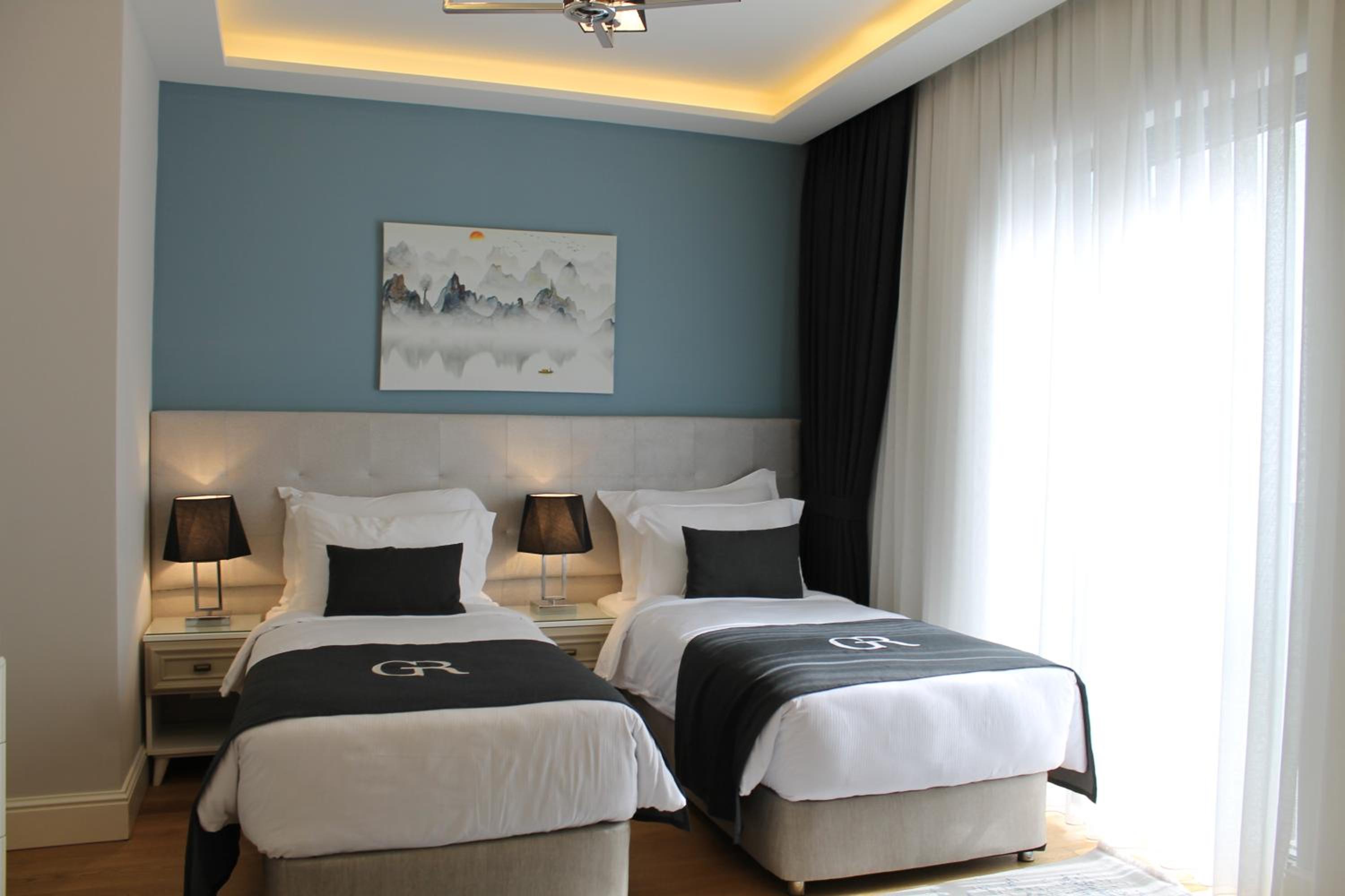 Garlon Residence - Image 233