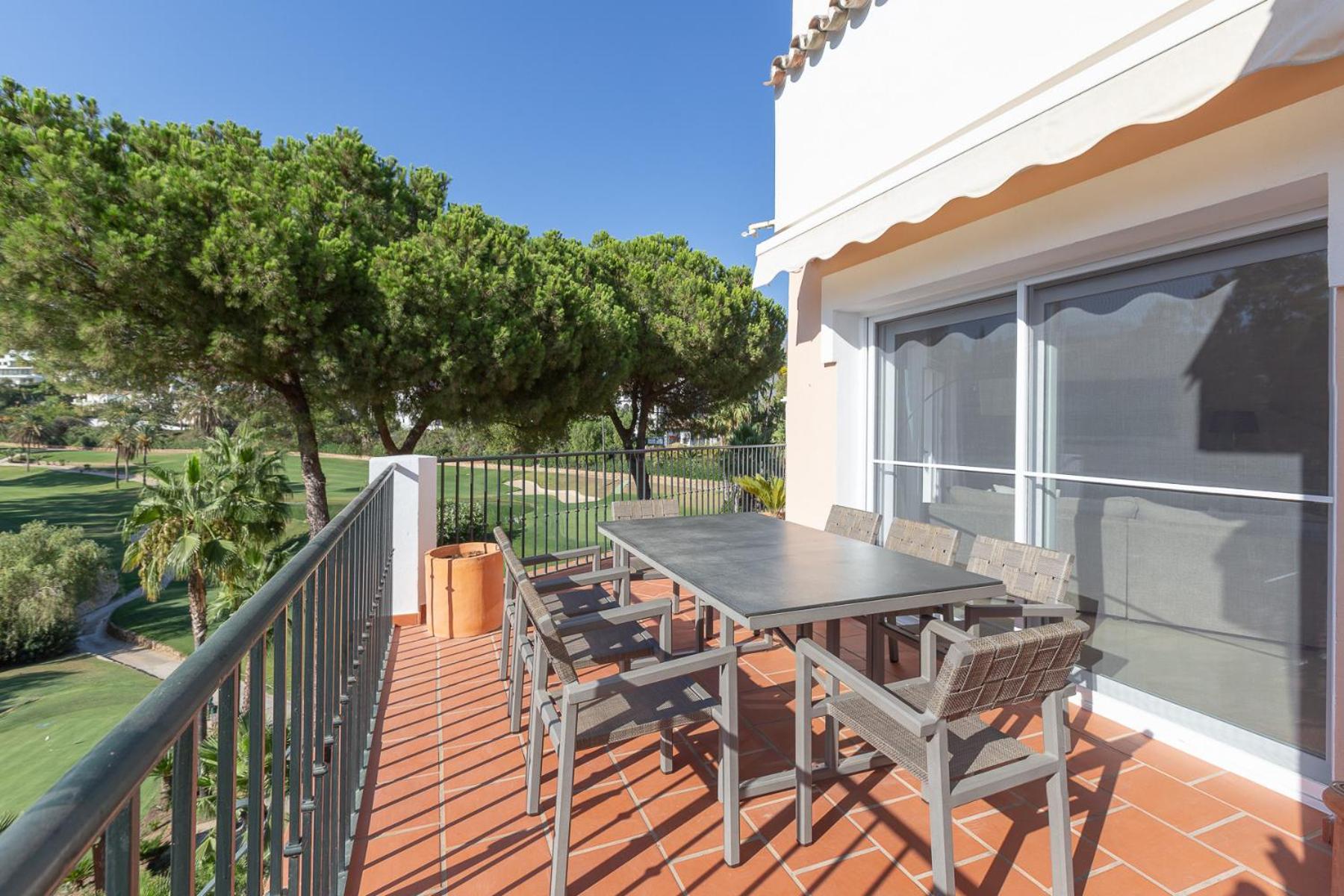 Hotel Magnífica adosada La Quinta Golf - Image 1