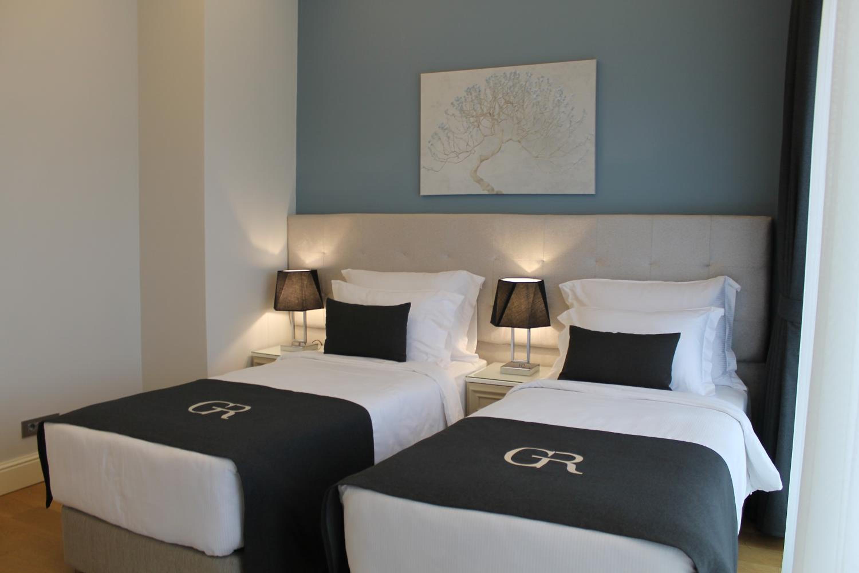 Garlon Residence - Image 246