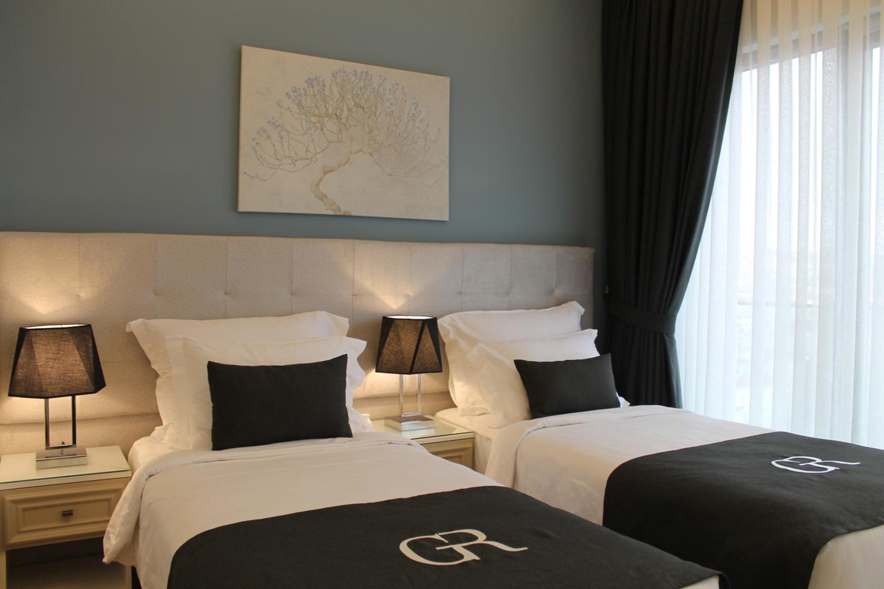 Garlon Residence - Image 244