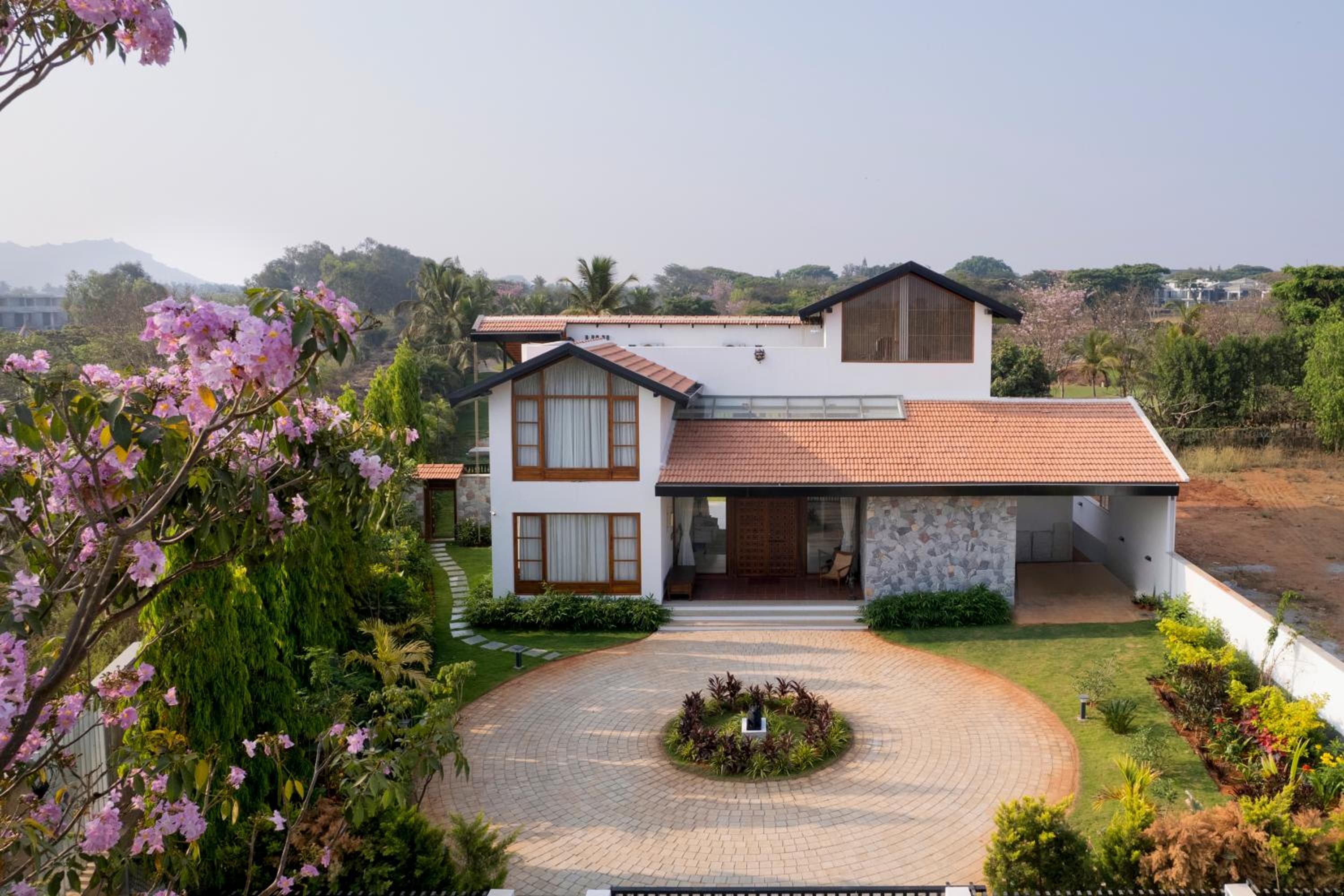 SaffronStays Niranta- Villa in Golfshire, Nandi Hills view 2