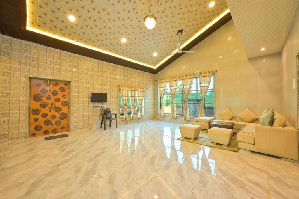 Auspicious Abode