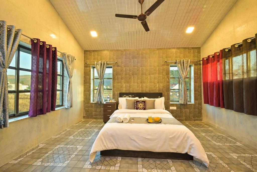 Auspicious Abode