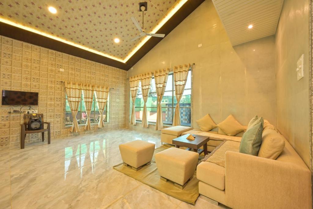 Auspicious Abode