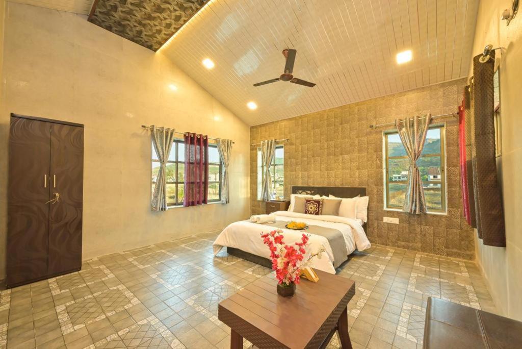 Auspicious Abode
