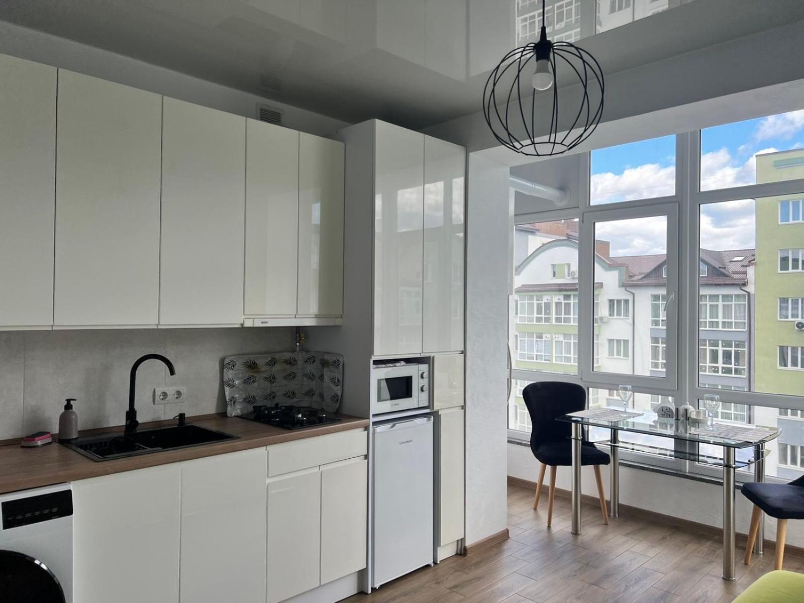 Gold Apartment Vysochana18