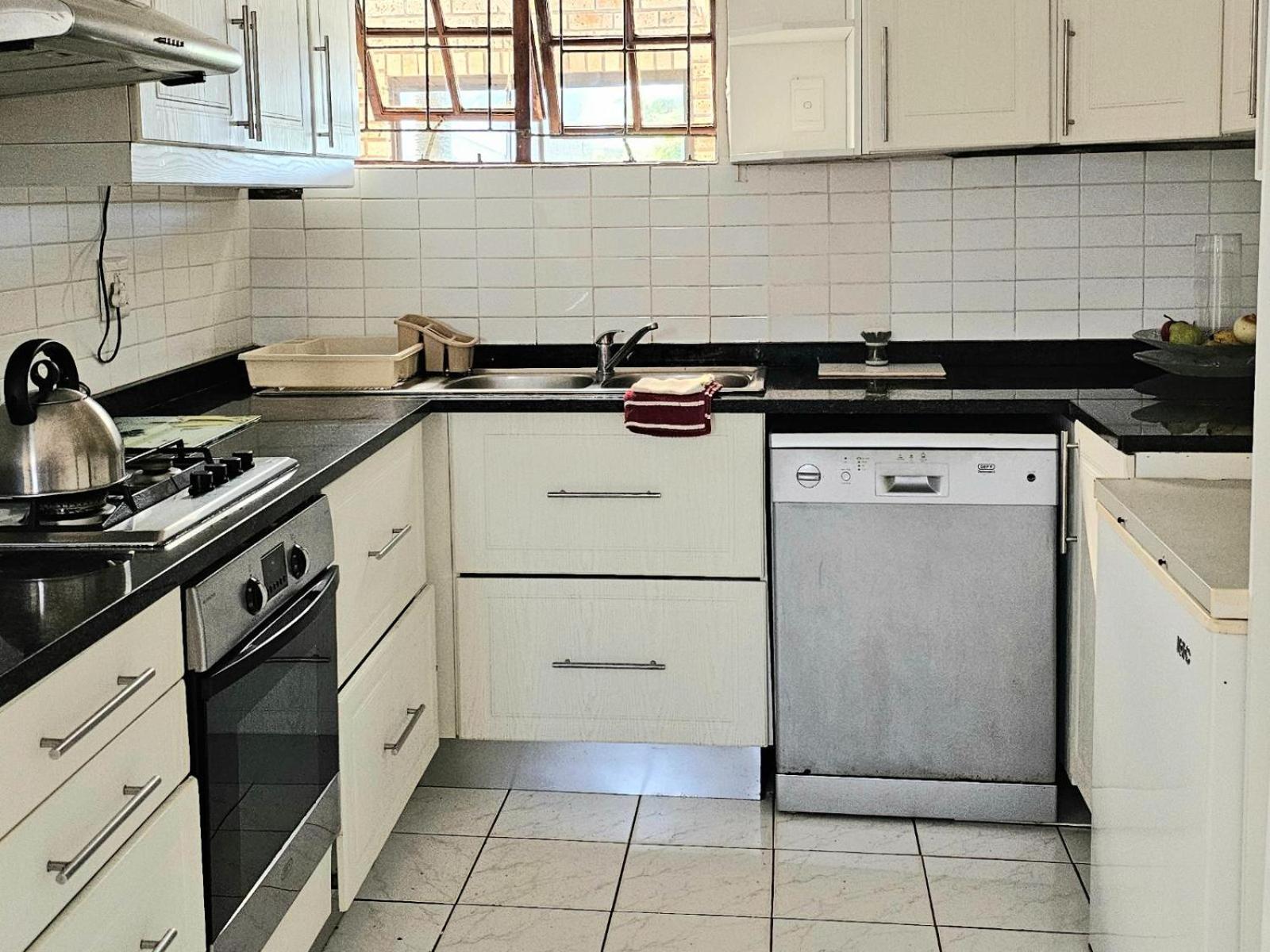 Barieta Beach Cottages - Self Catering